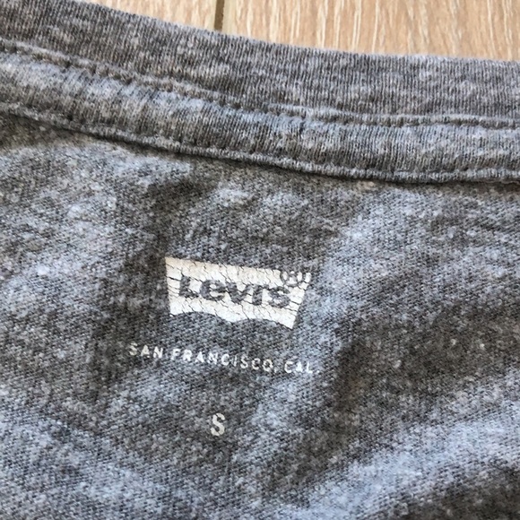 Levi’s Retro T-shirt Single Stitched: Size US Women’s S - Picture 4 of 6